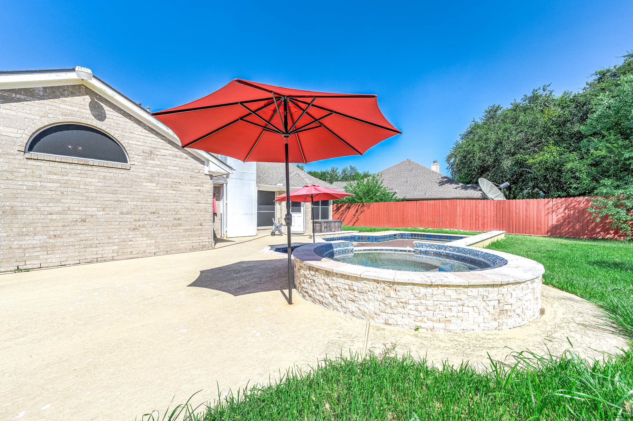 1835 Taylor Creek Drive Property Photo 37