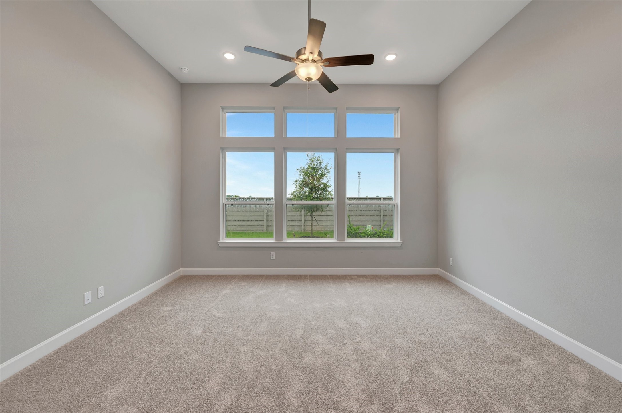 5403 Mango Bluffs Street Property Photo 38