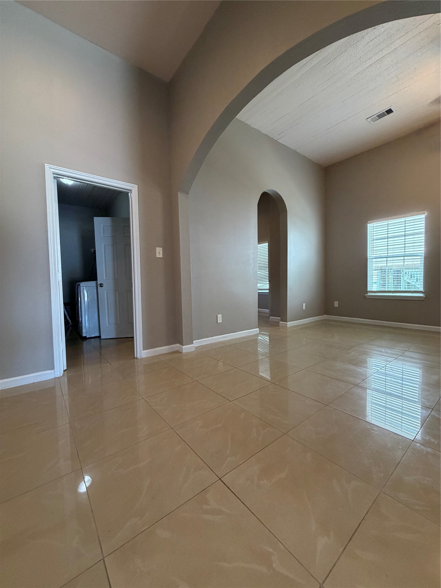 1213 30th Property Photo 16