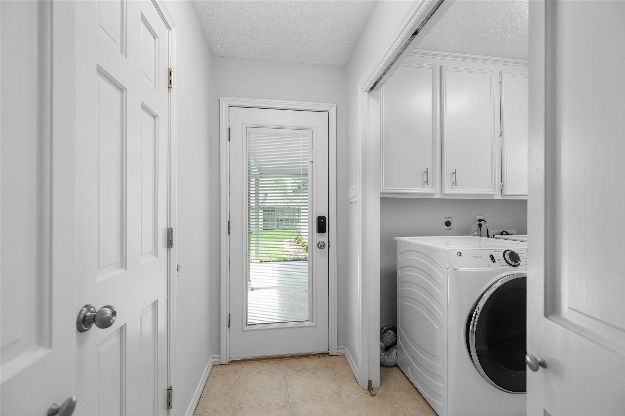 13014 Wincrest Court Property Photo 14