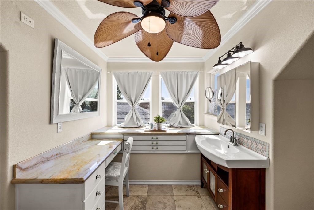 126 E Shore Drive Property Photo 30