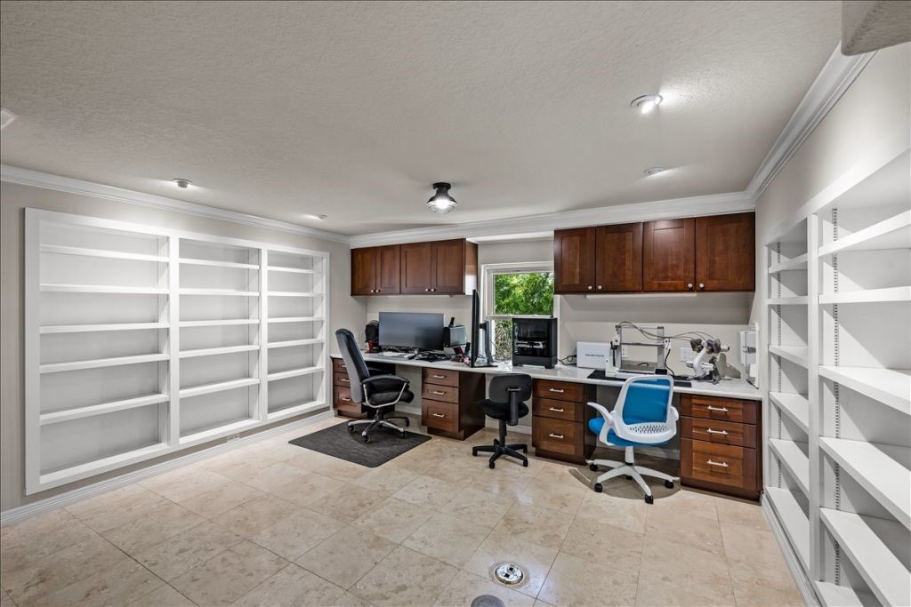 126 E Shore Drive Property Photo 38