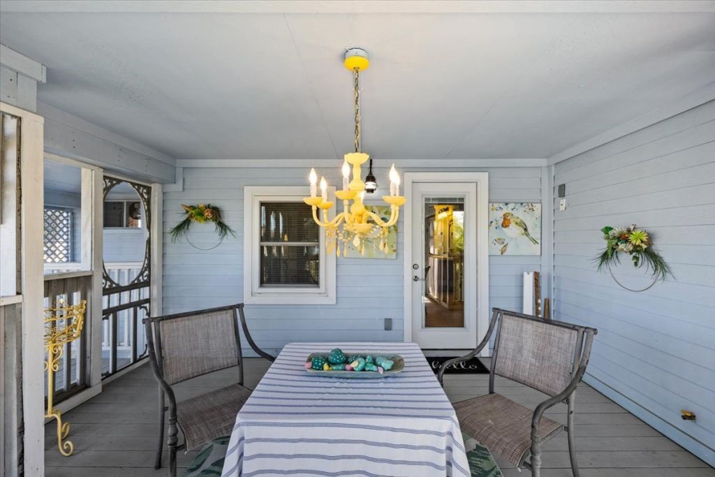 126 E Shore Drive Property Photo 40