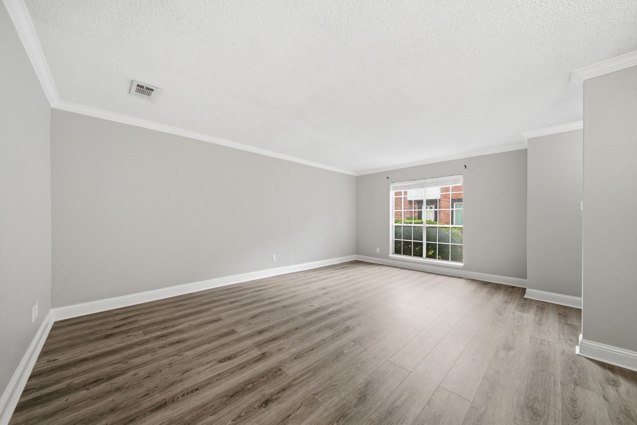 14535 Misty Meadow Lane Property Photo 11