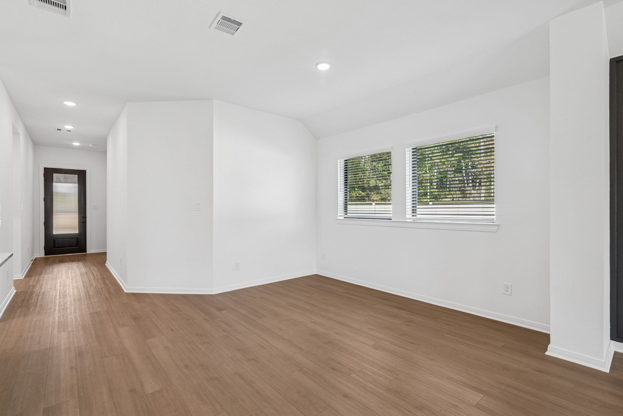 303 Prairie Warbler Street Property Photo 28