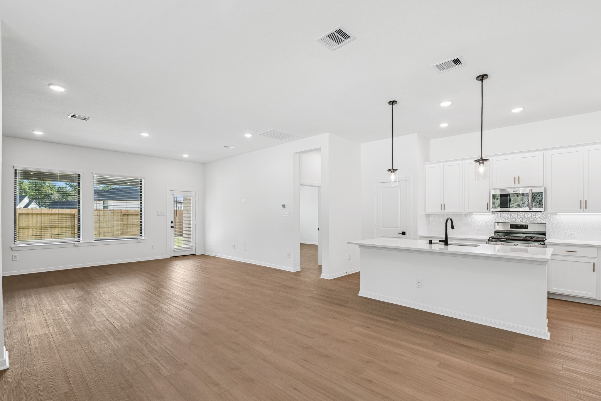 303 Prairie Warbler Street Property Photo 29