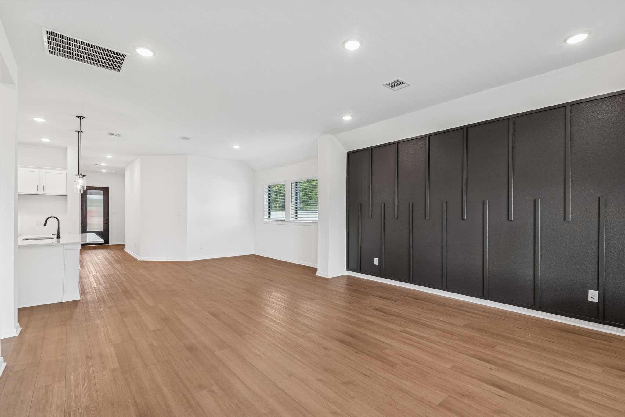 303 Prairie Warbler Street Property Photo 31