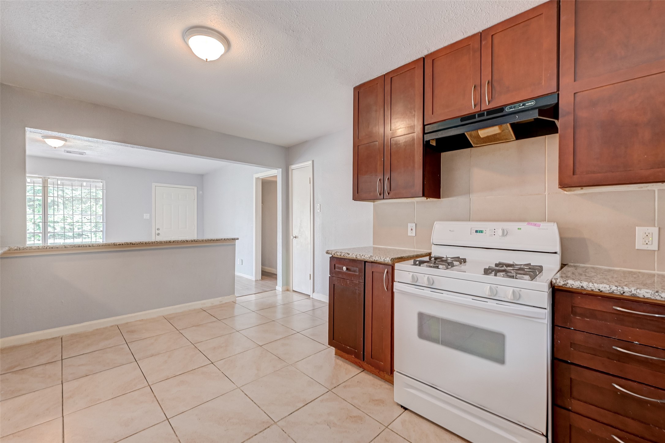 7658 Belbay Street Property Photo 6