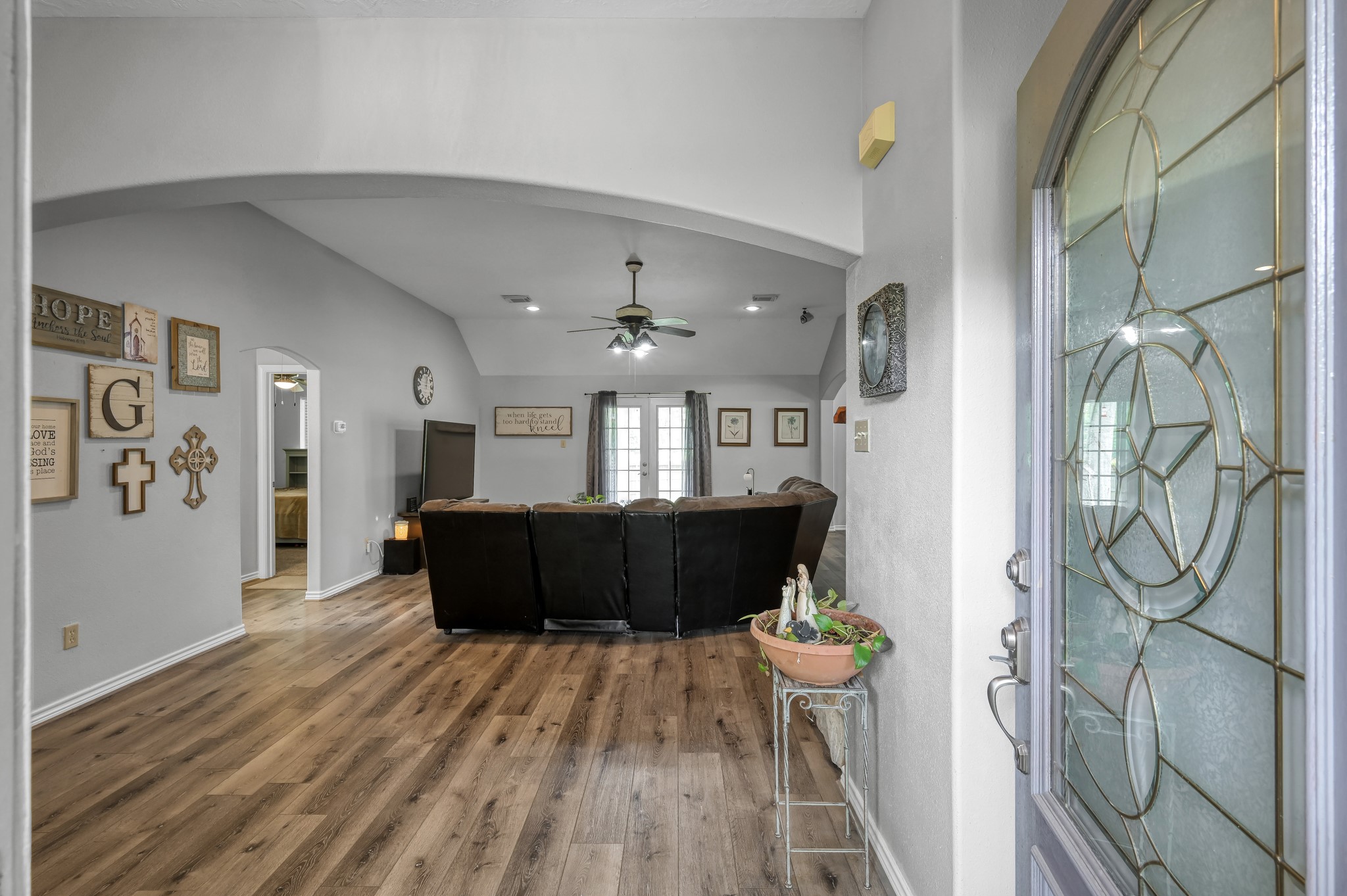20110 Oakwood Court Property Photo 6