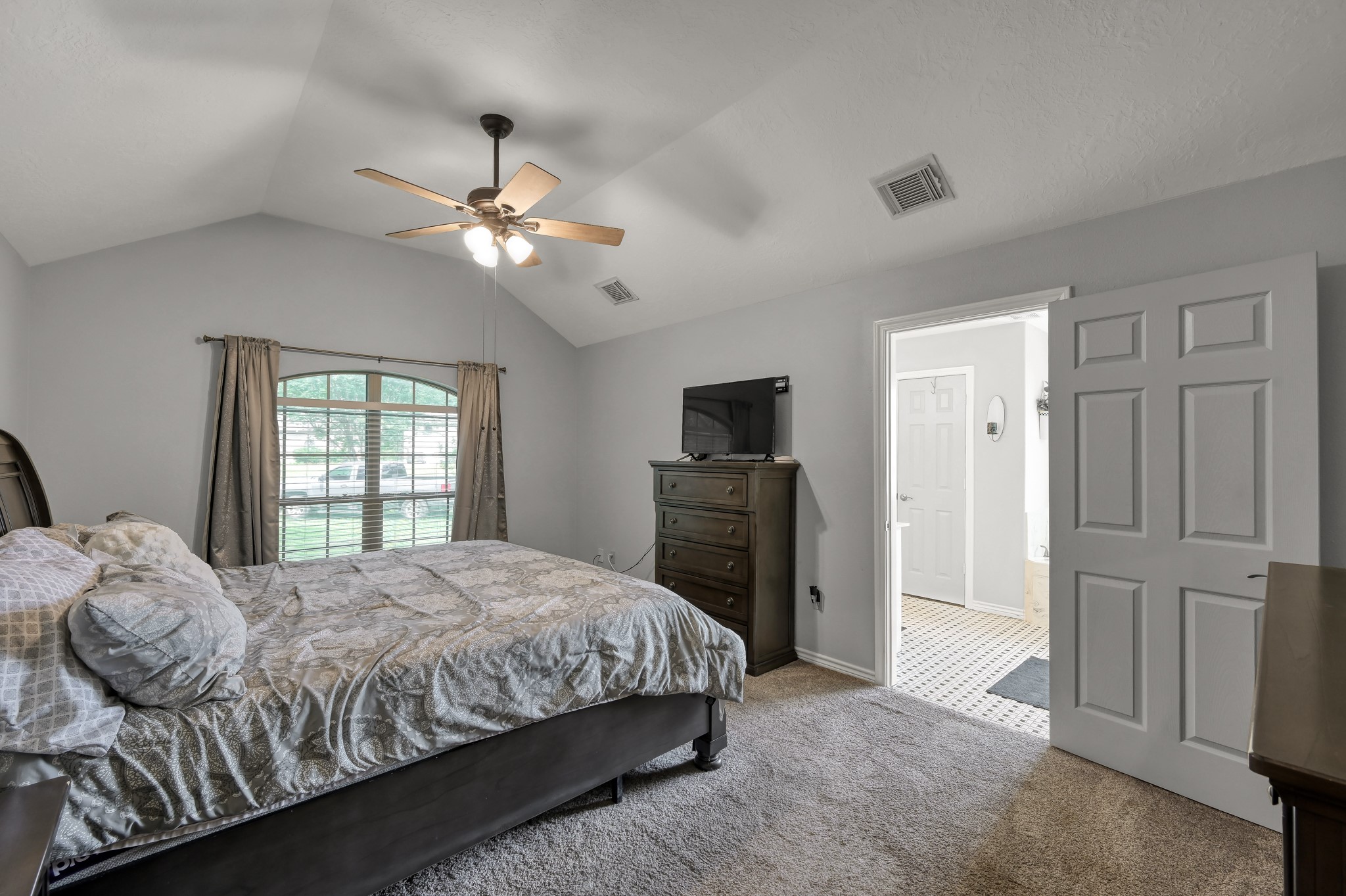 20110 Oakwood Court Property Photo 22