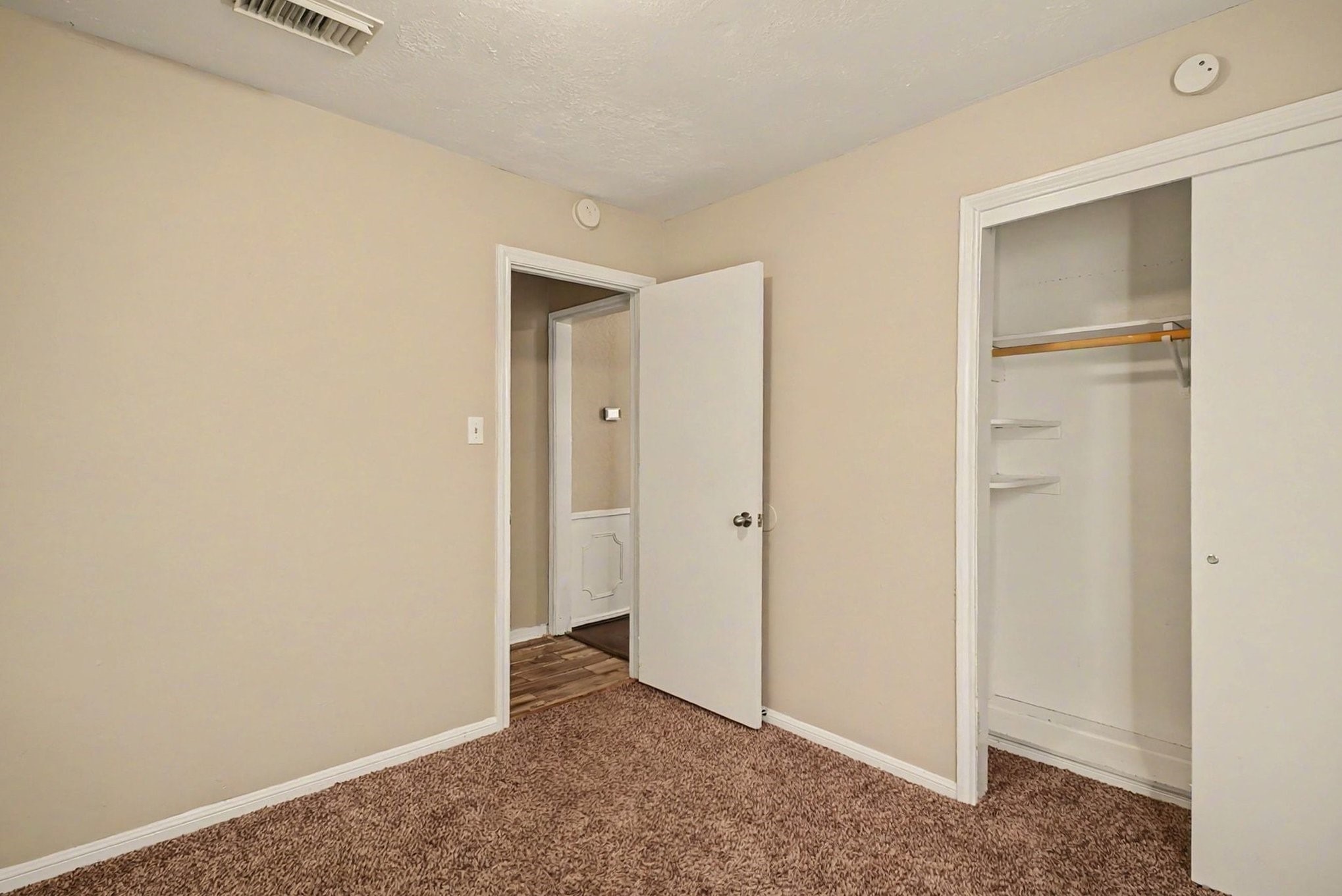 13830 Oakwood Lane Property Photo 20