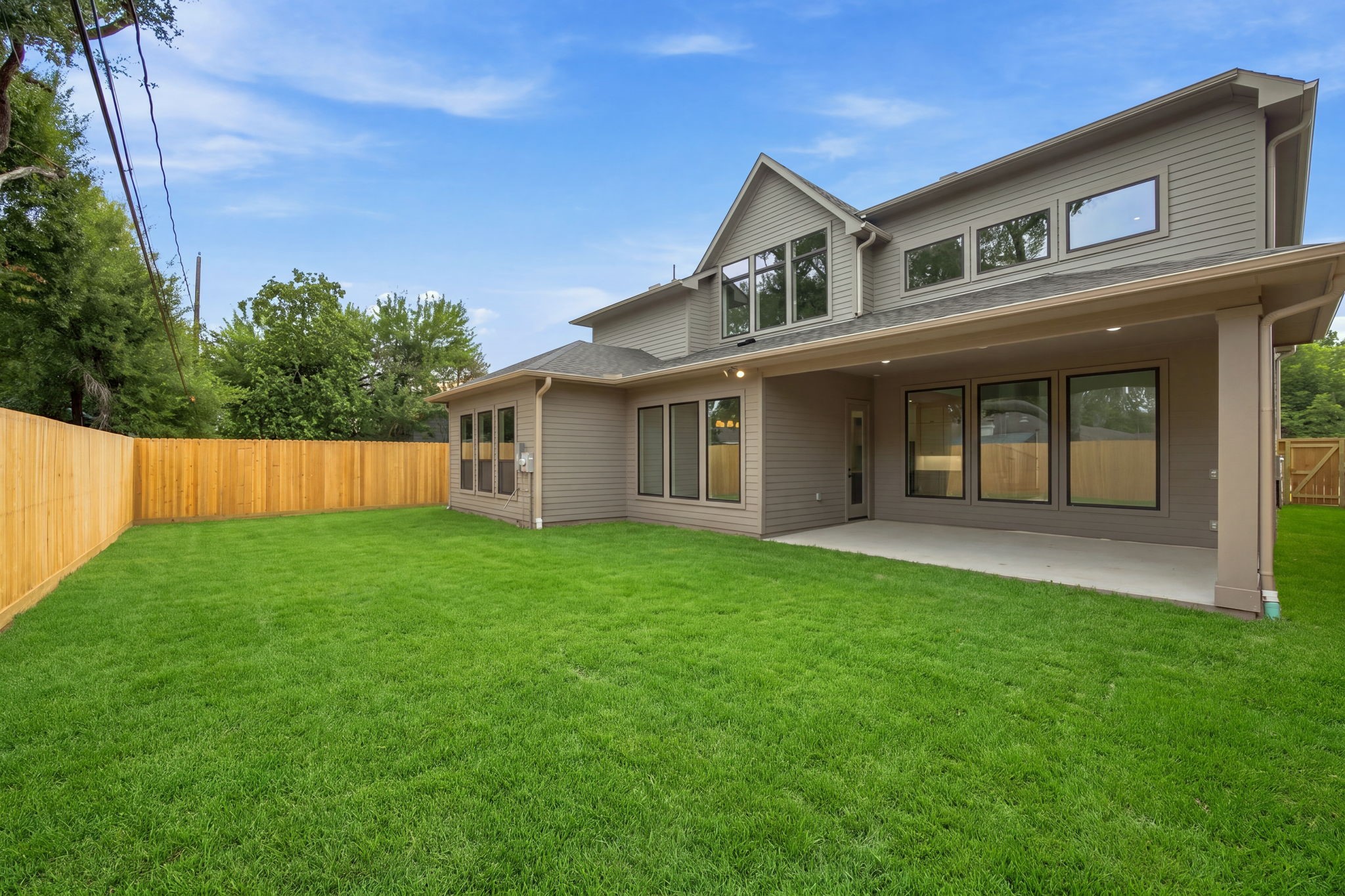 1941 Coulcrest Drive Property Photo 16