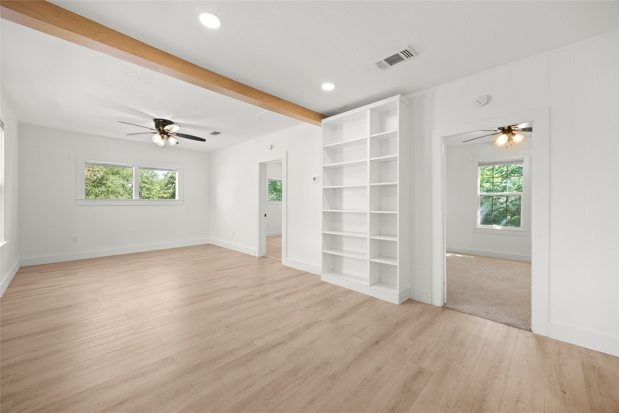 620 S Bell Street Property Photo 11