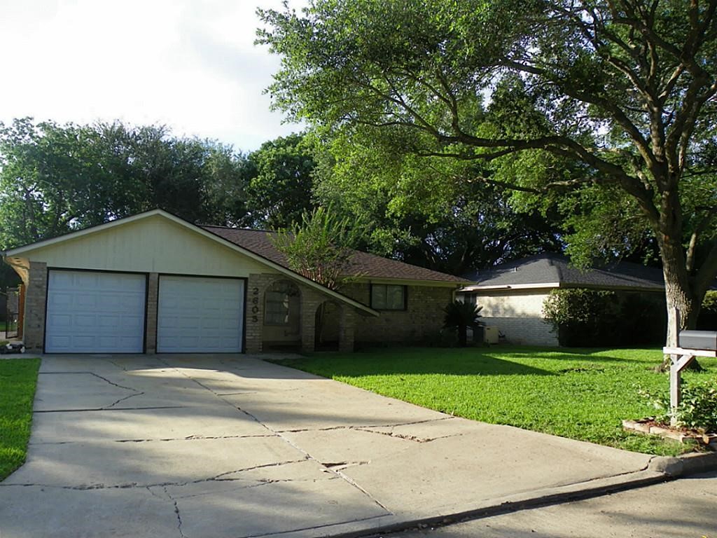 2605 Madison Avenue Property Photo 1