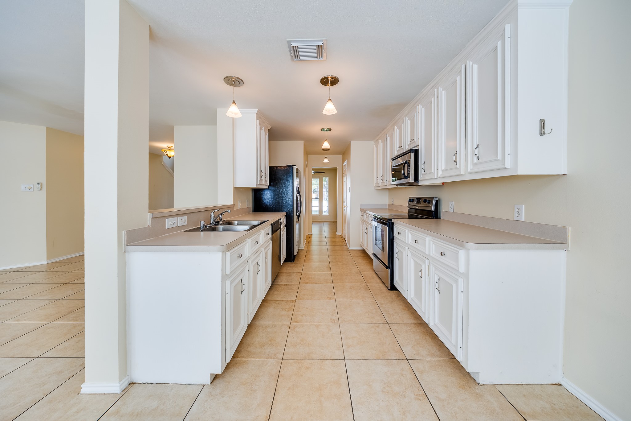 18426 Stark Point Court Property Photo 10