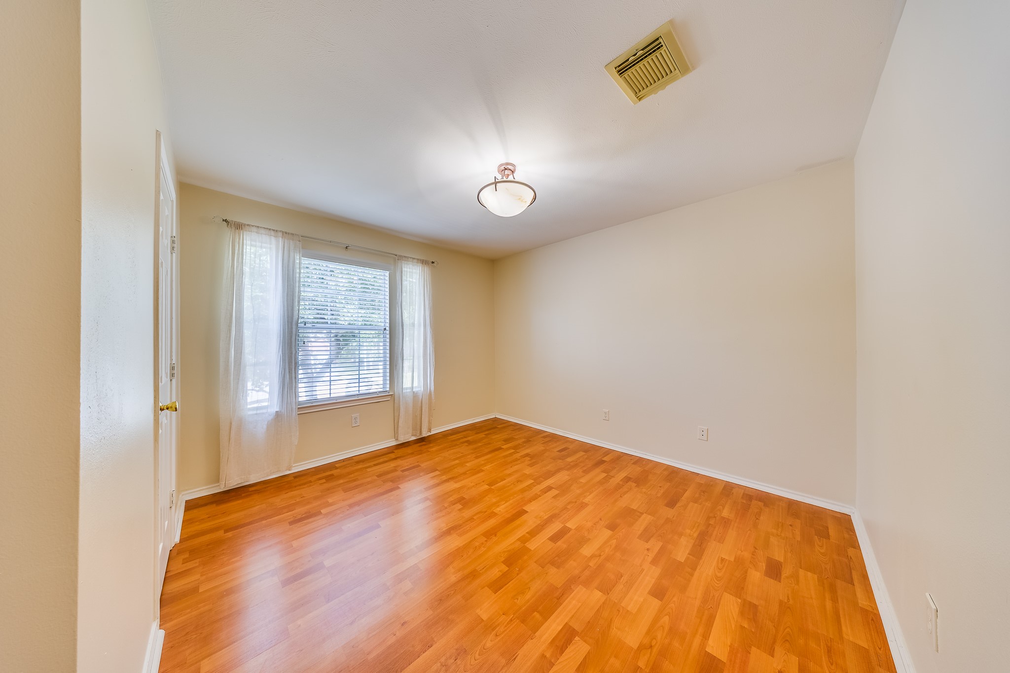 18426 Stark Point Court Property Photo 20