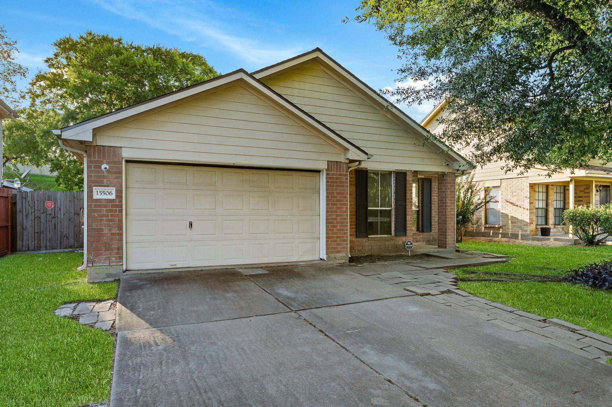 15506 Appleridge Drive, Houston Tx 77489 Property Photo 2