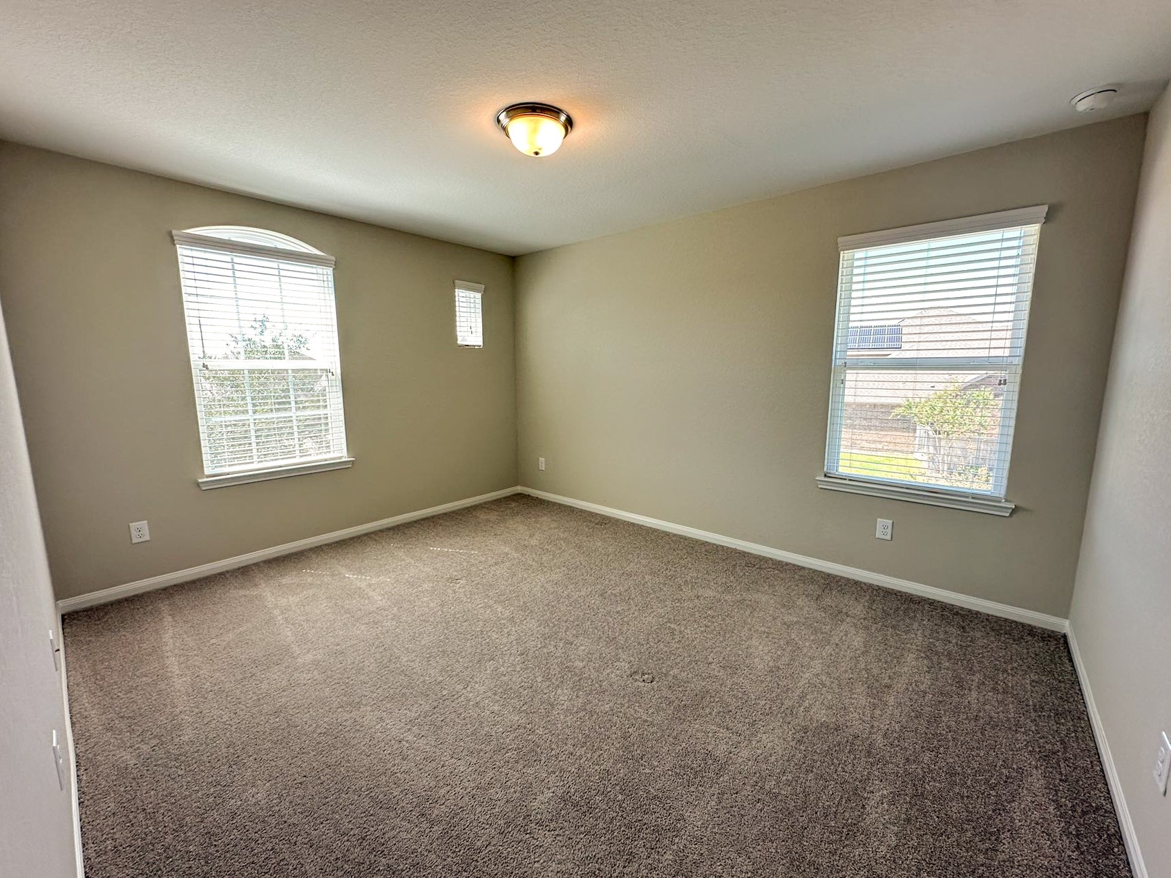 24926 Clearwater Willow Trace Trace Property Photo 5