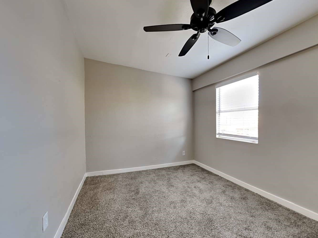 403 E Standifer Street A Property Photo 7