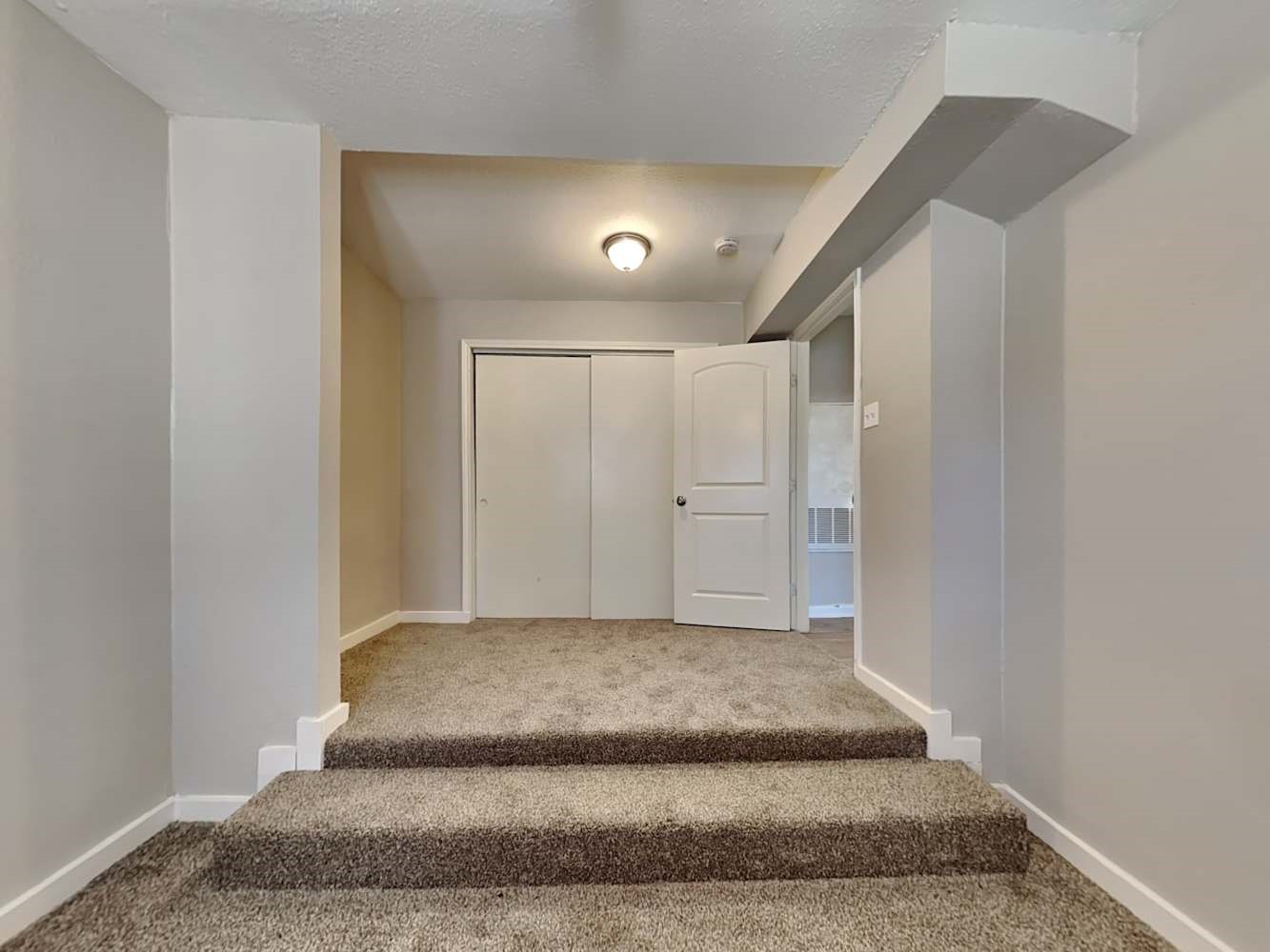 403 E Standifer Street A Property Photo 9