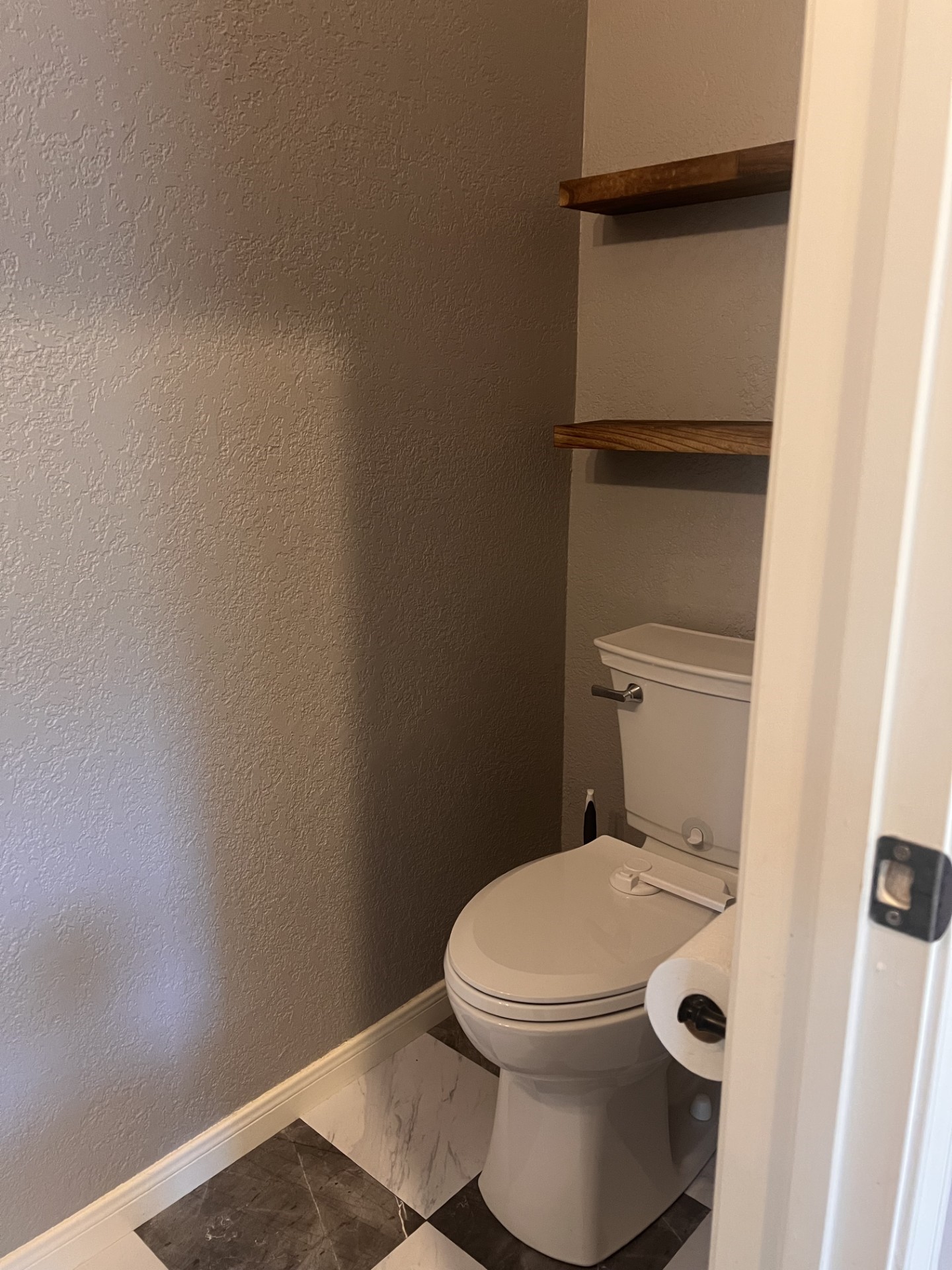 9327 Restover Lane Property Photo 5