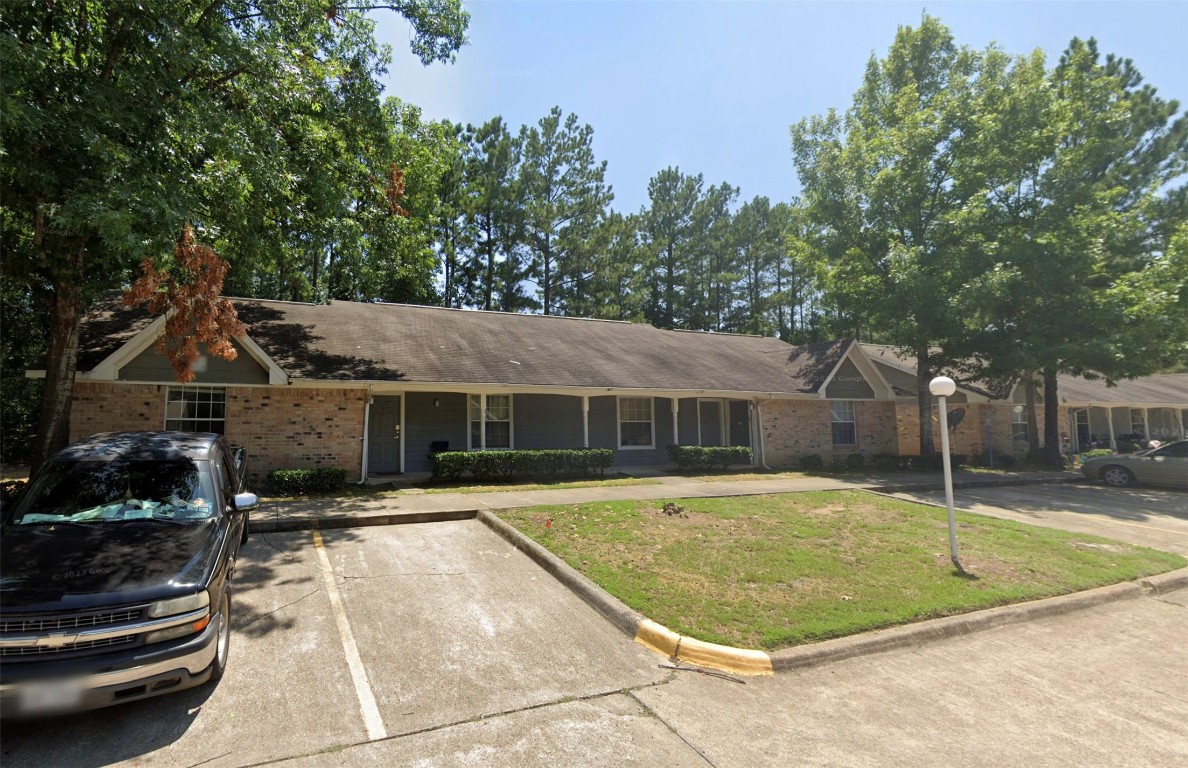 800 Bradford Street Property Photo 6