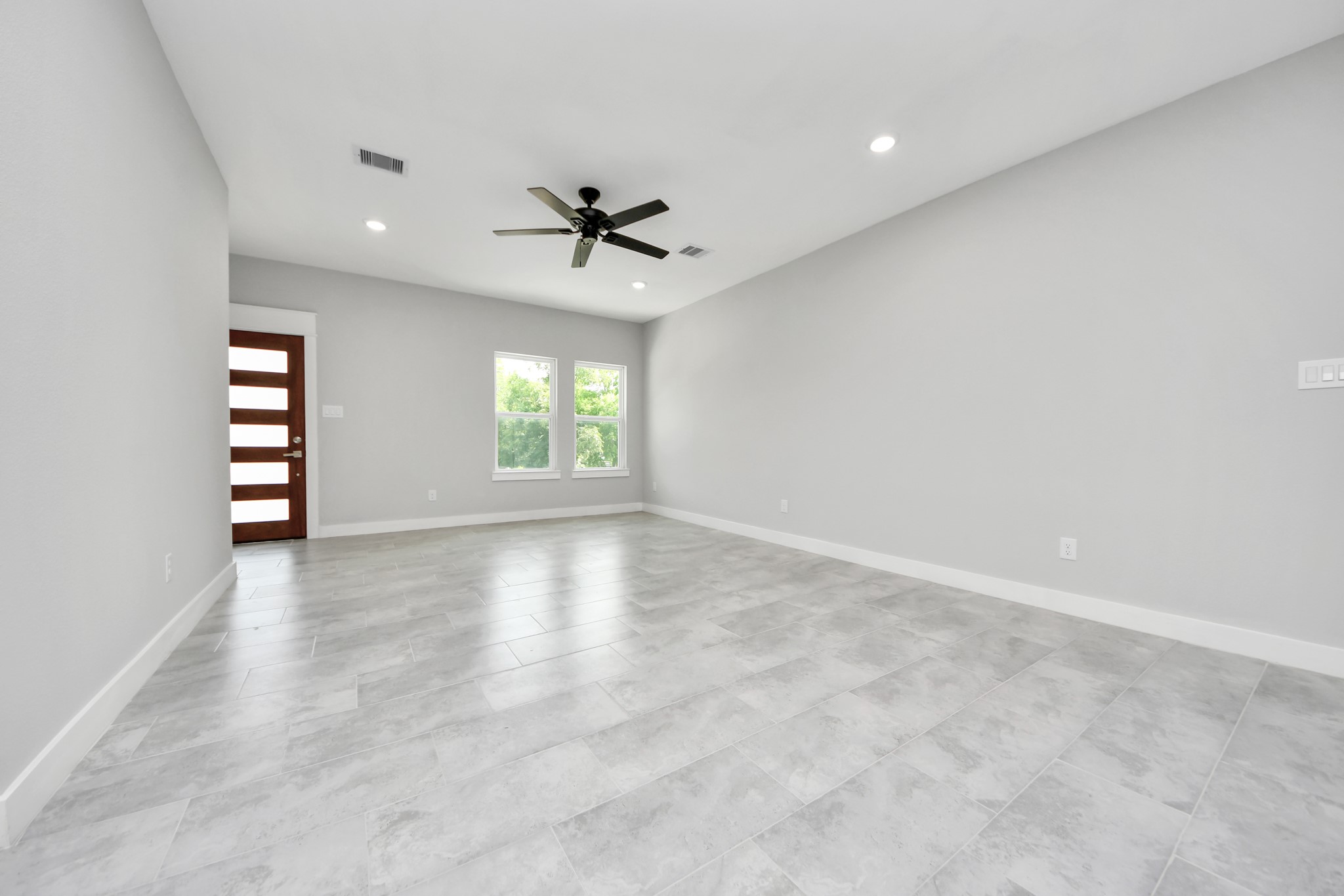 1307 Laskey Street Property Photo 15