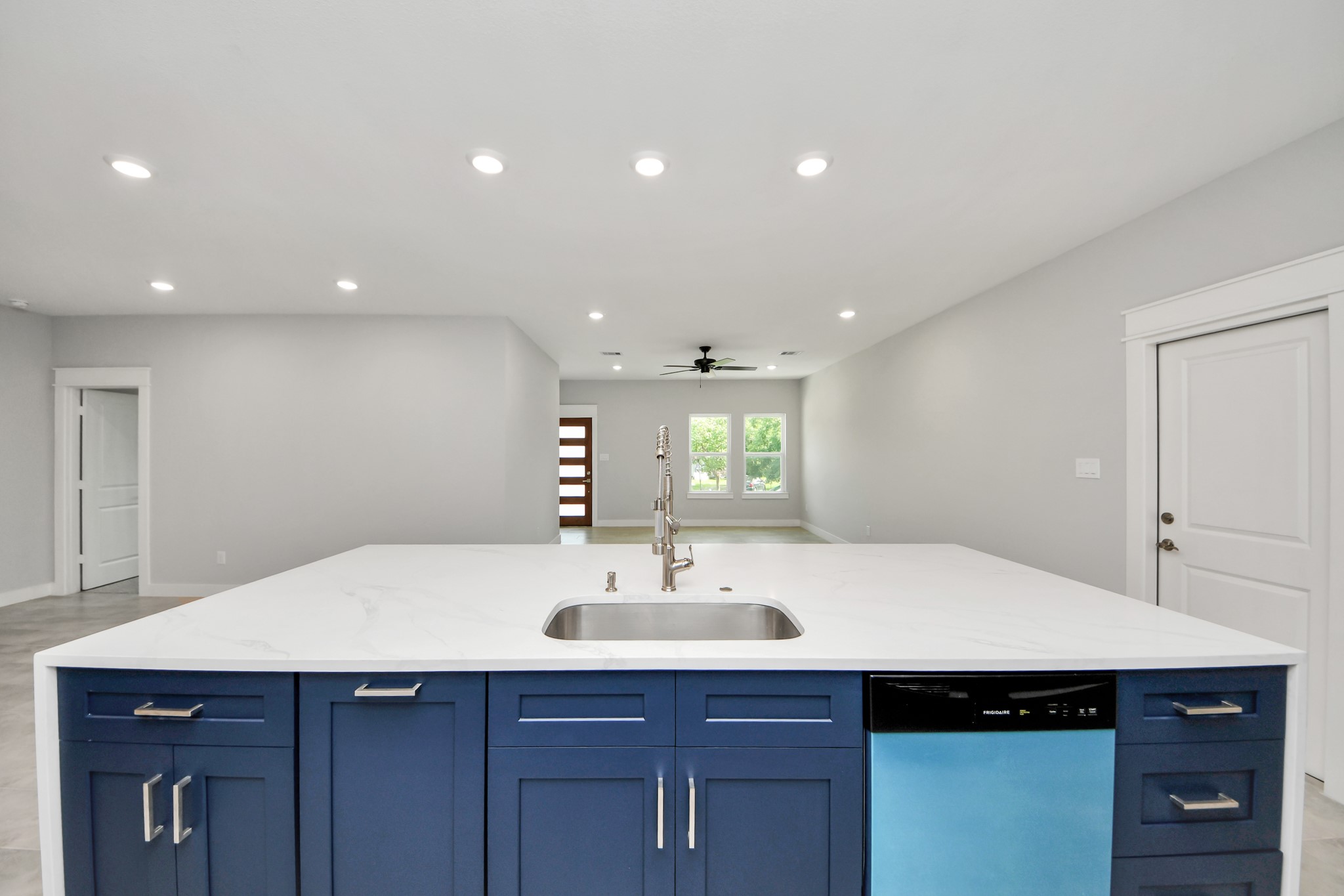 1307 Laskey Street Property Photo 17