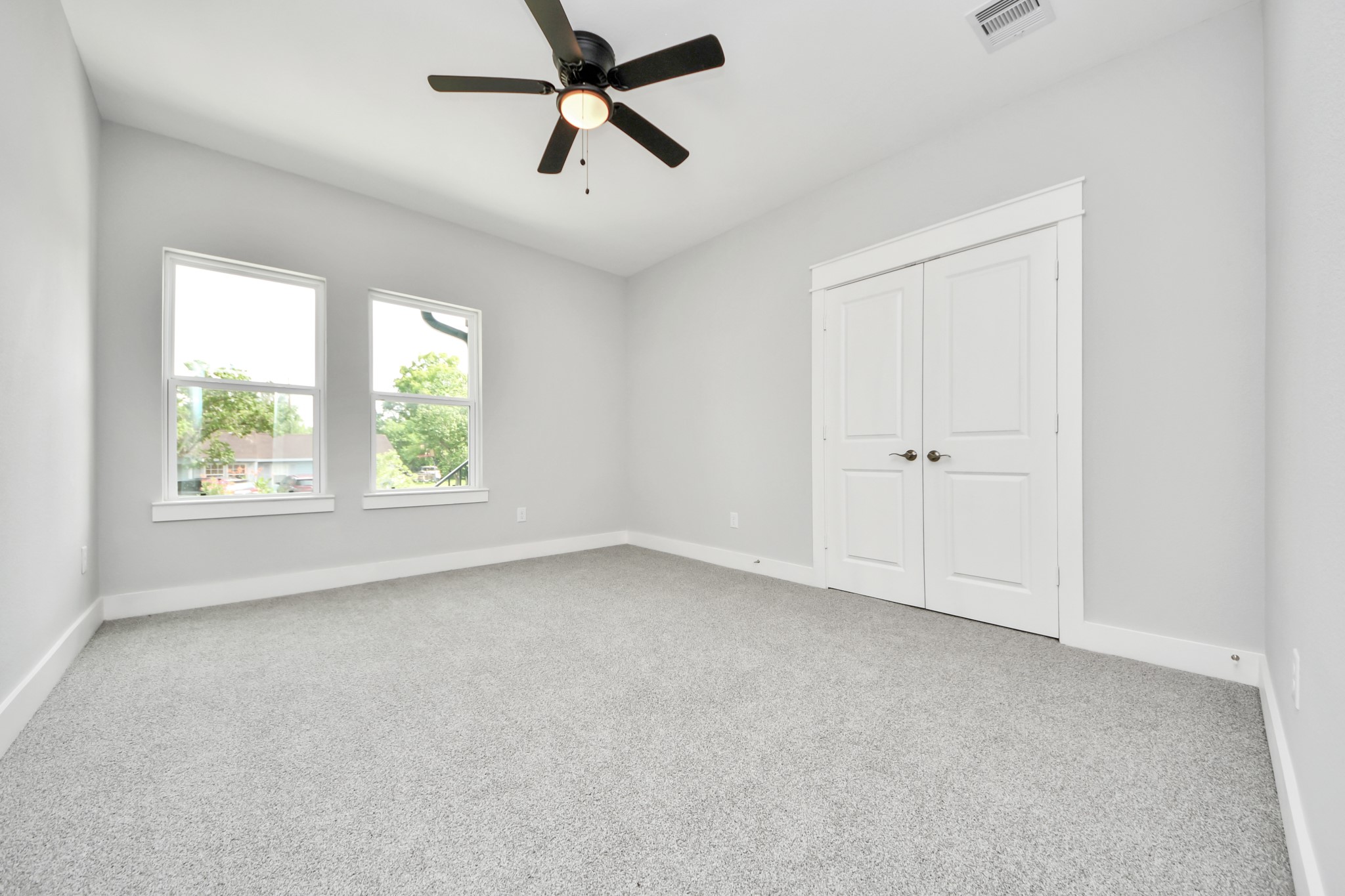 1307 Laskey Street Property Photo 26
