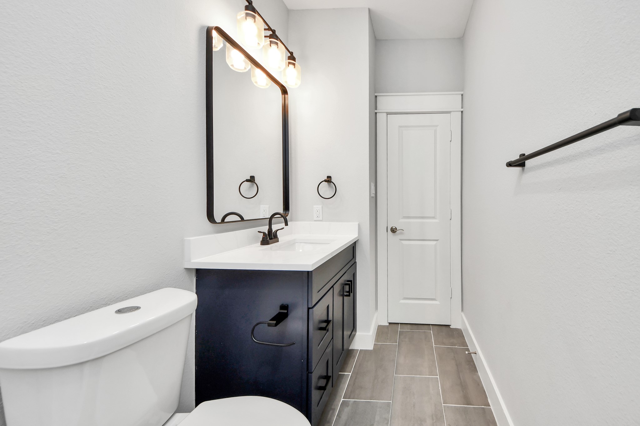 1307 Laskey Street Property Photo 29