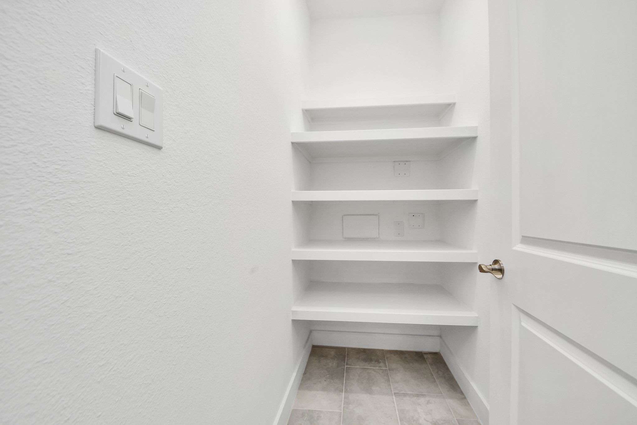 1307 Laskey Street Property Photo 39