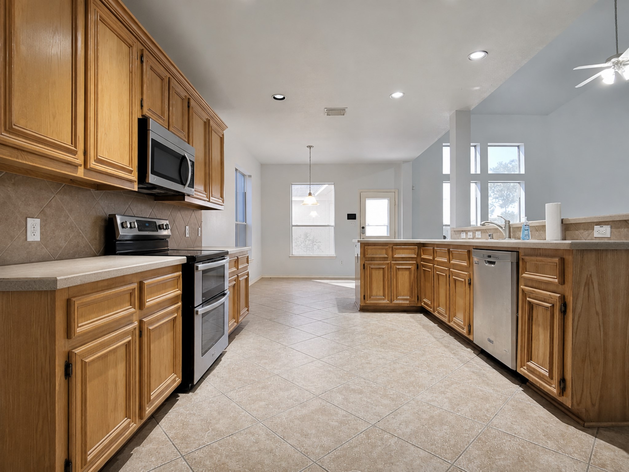 3527 Hera Drive Property Photo 13