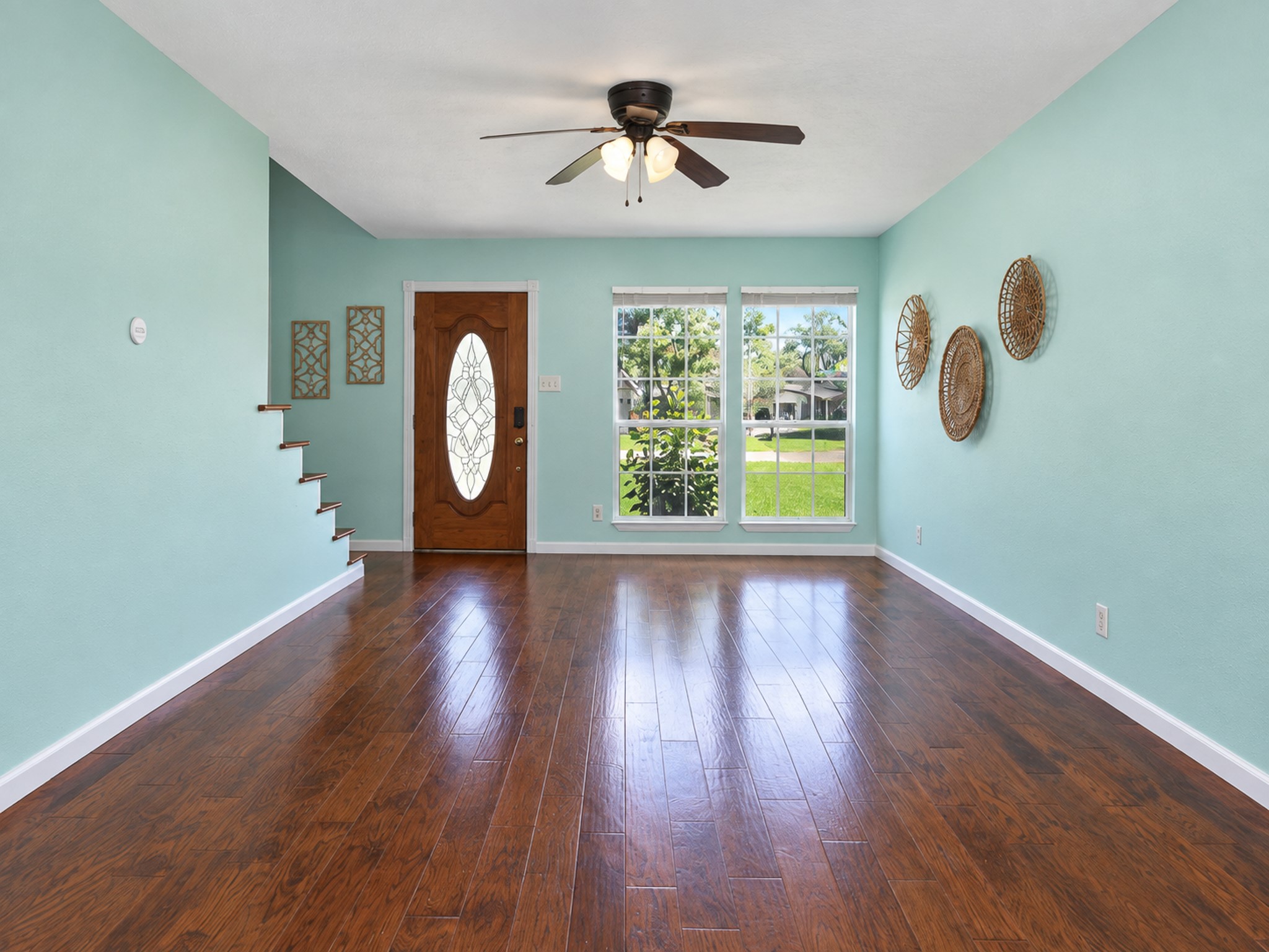 3107 Edgewood Drive Property Photo 4