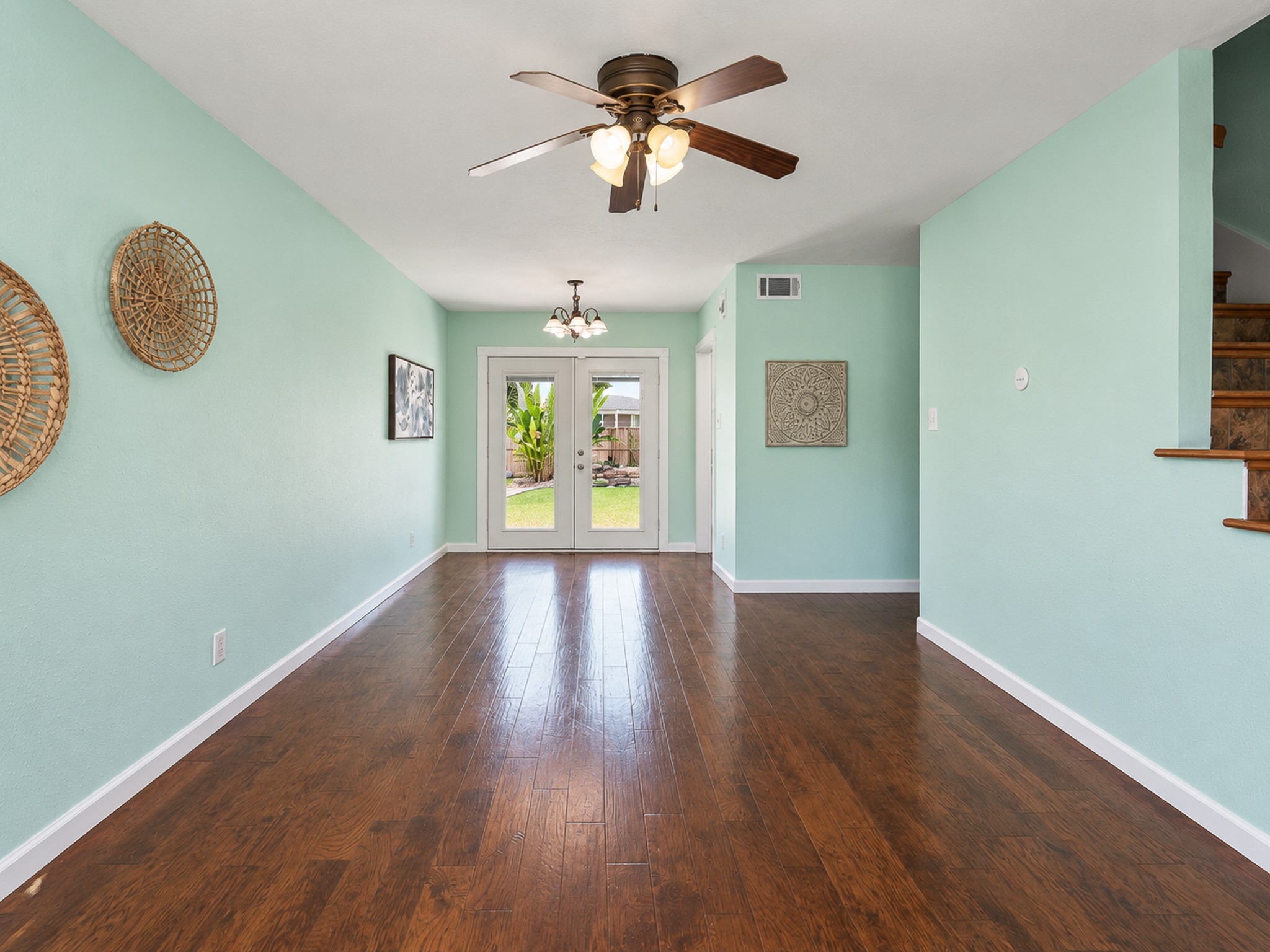 3107 Edgewood Drive Property Photo 11