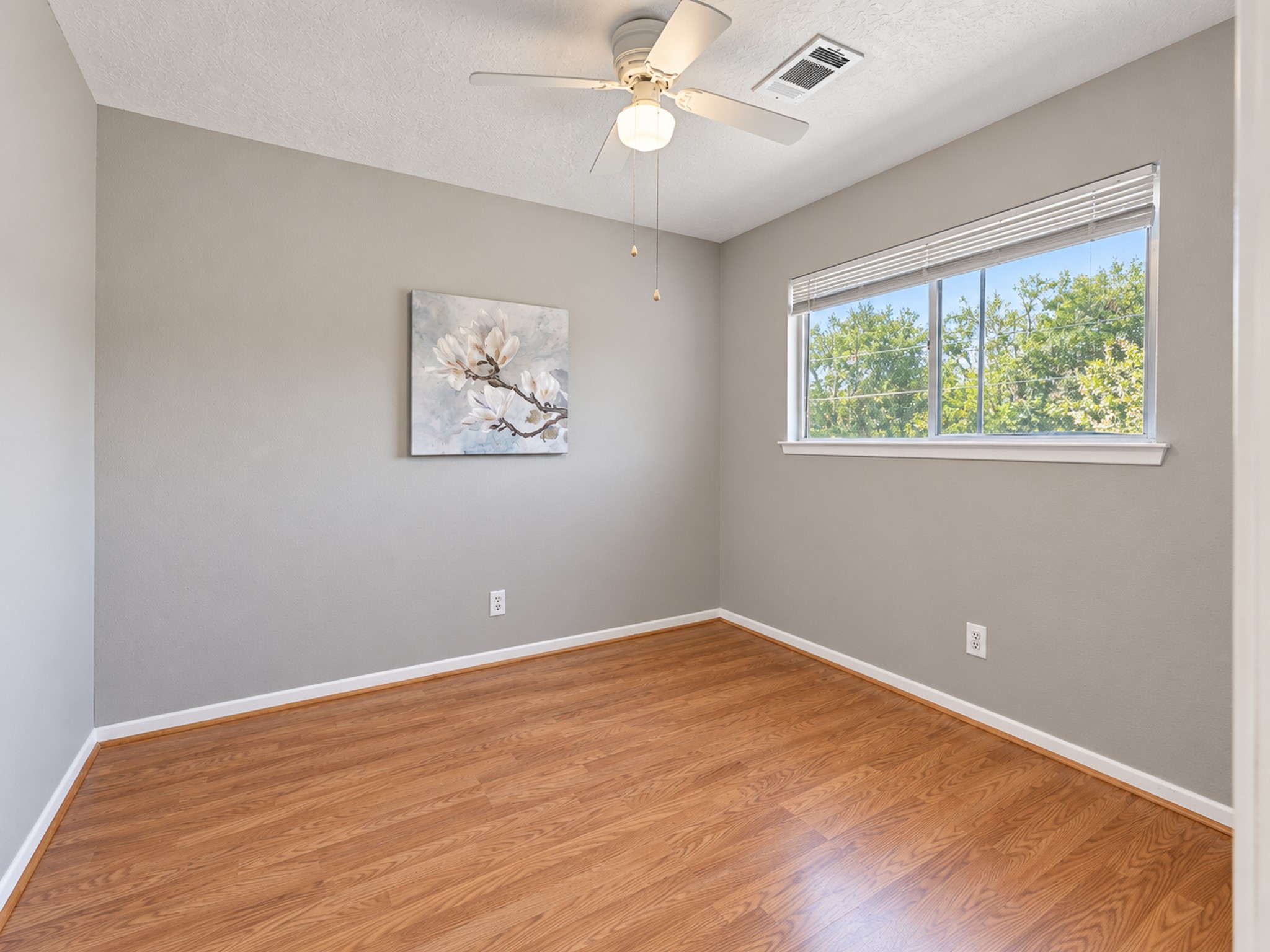 3107 Edgewood Drive Property Photo 18
