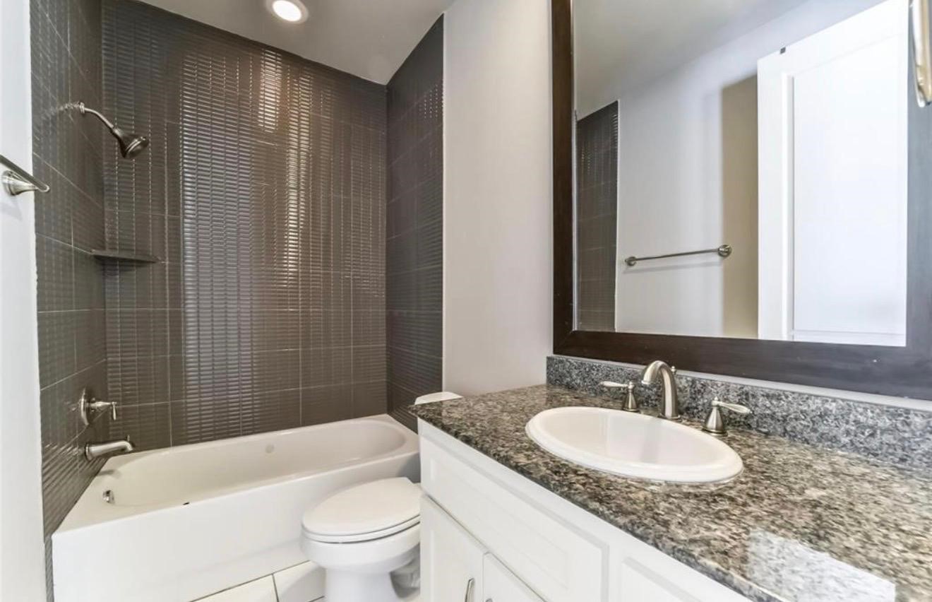 9642 Knight Road Property Photo 15