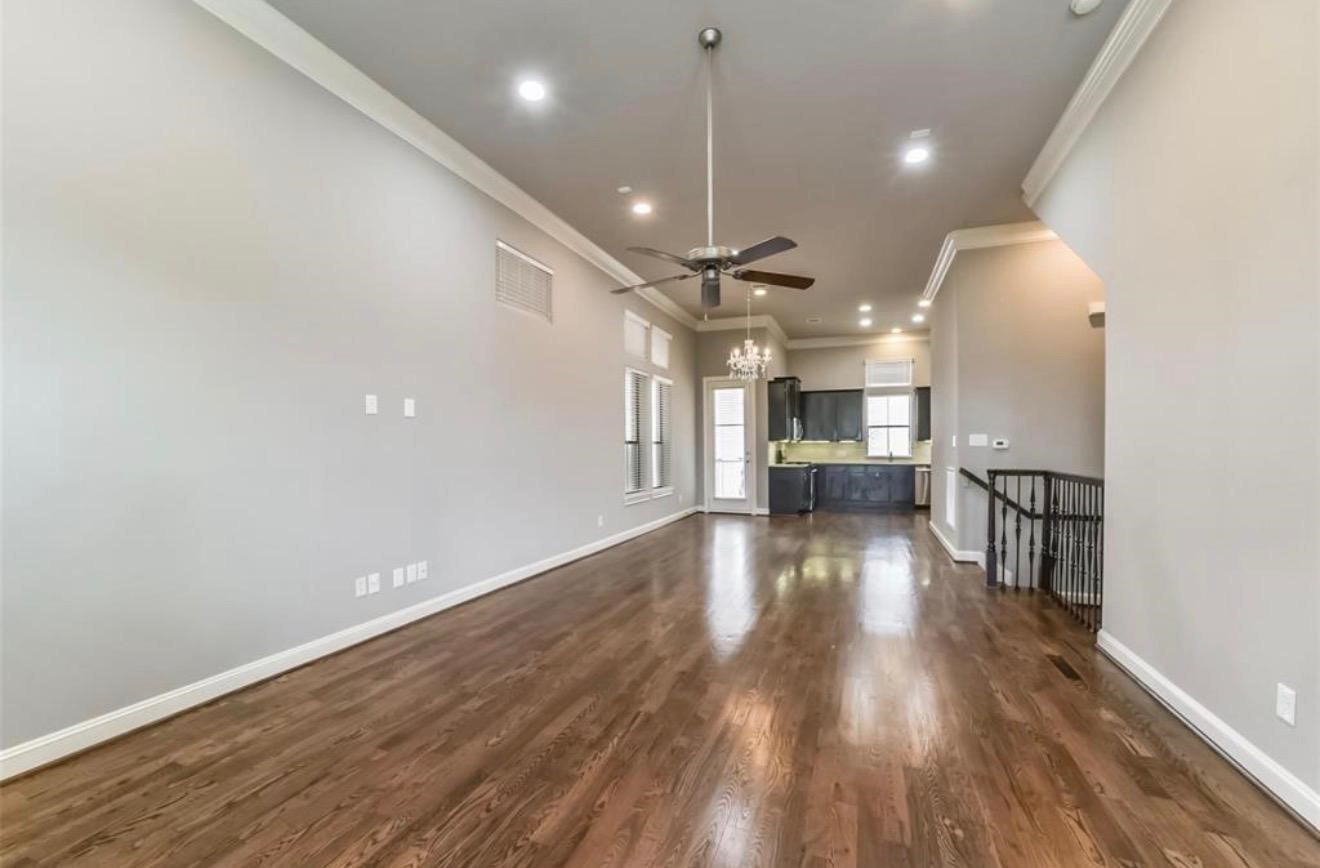9642 Knight Road Property Photo 16
