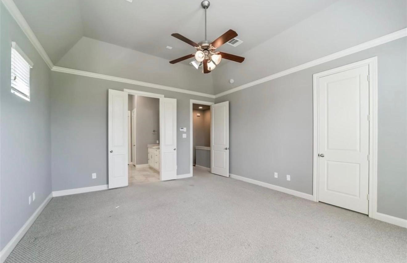9642 Knight Road Property Photo 20