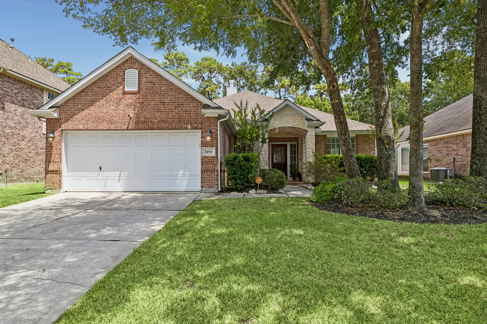 3214 Fair Falls Drive Property Photo 1