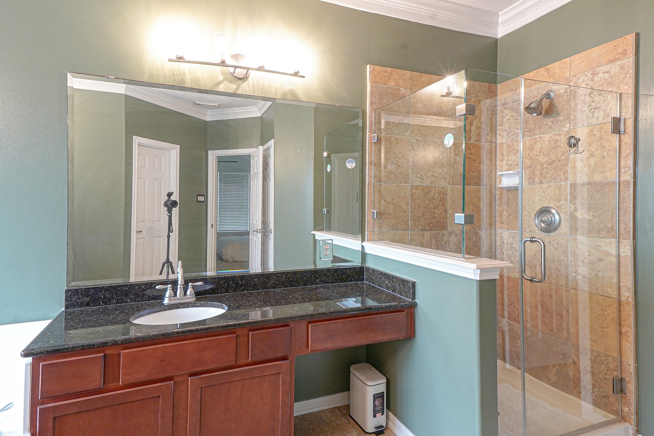 1904 Keswick Court Property Photo 26