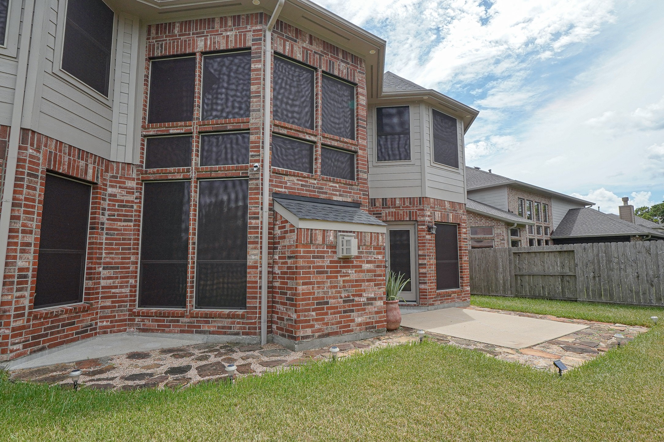 1904 Keswick Court Property Photo 40