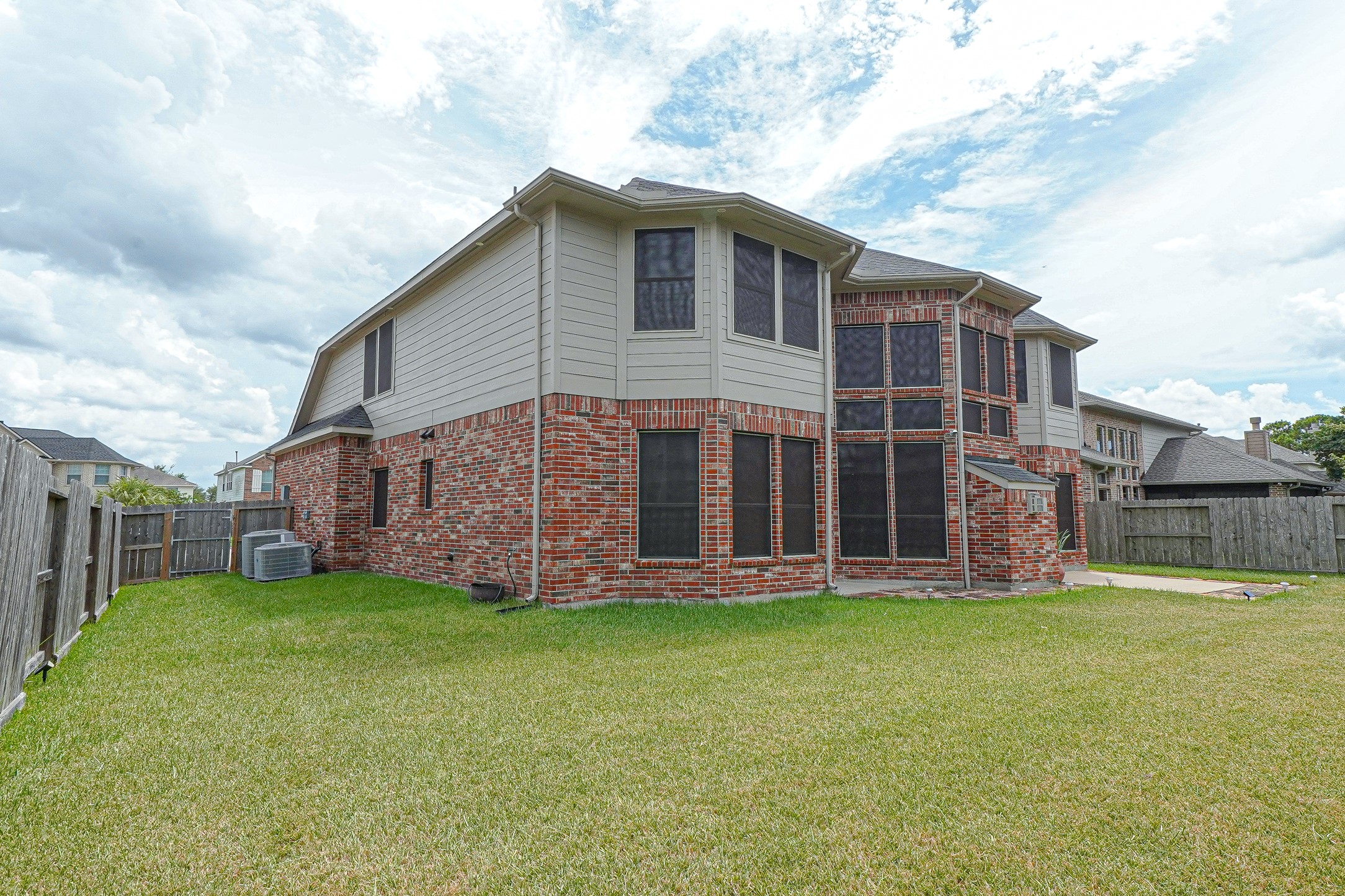 1904 Keswick Court Property Photo 41