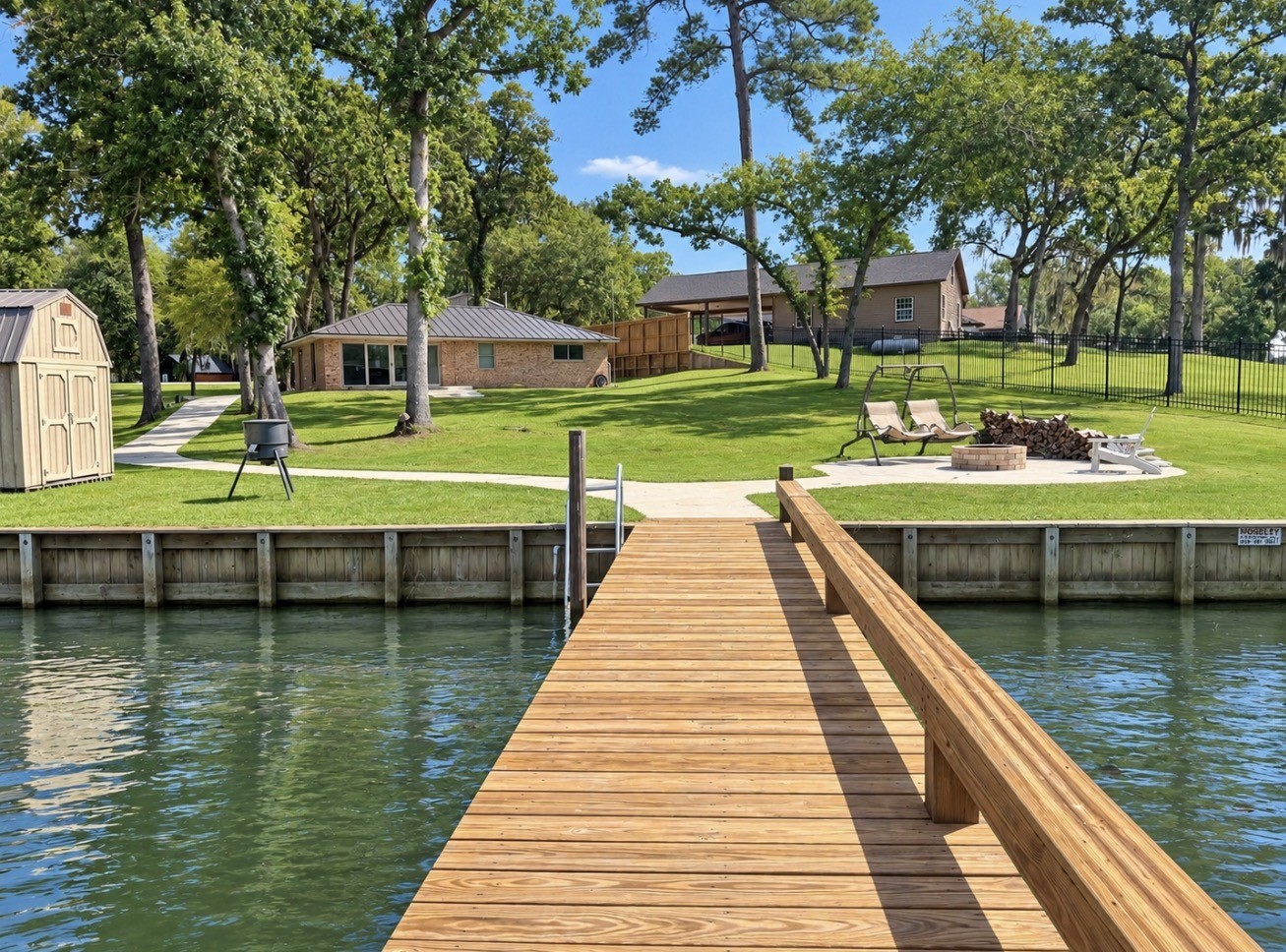 332 Red Oak Lane