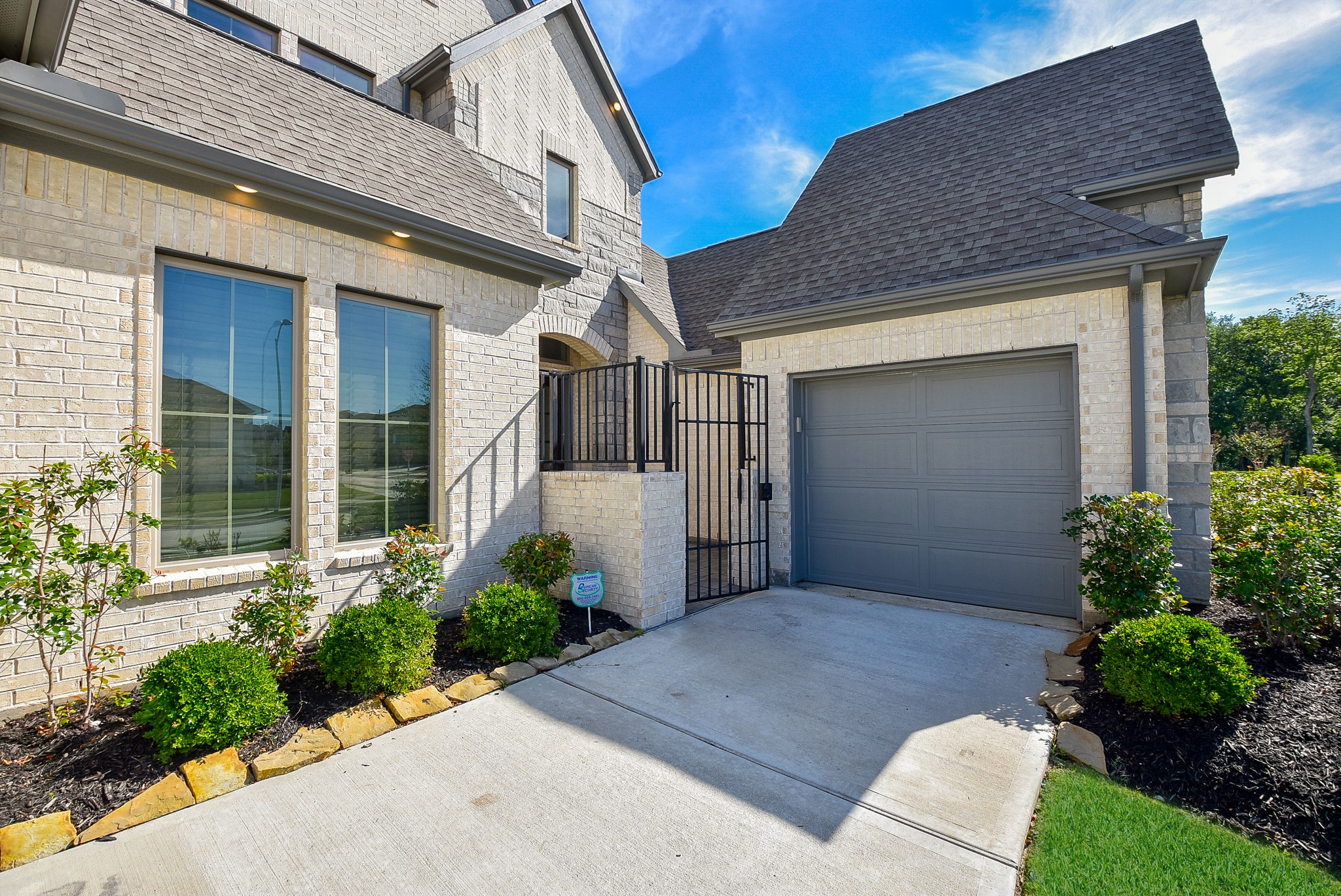 1802 Mariner Point Lane Property Photo 4