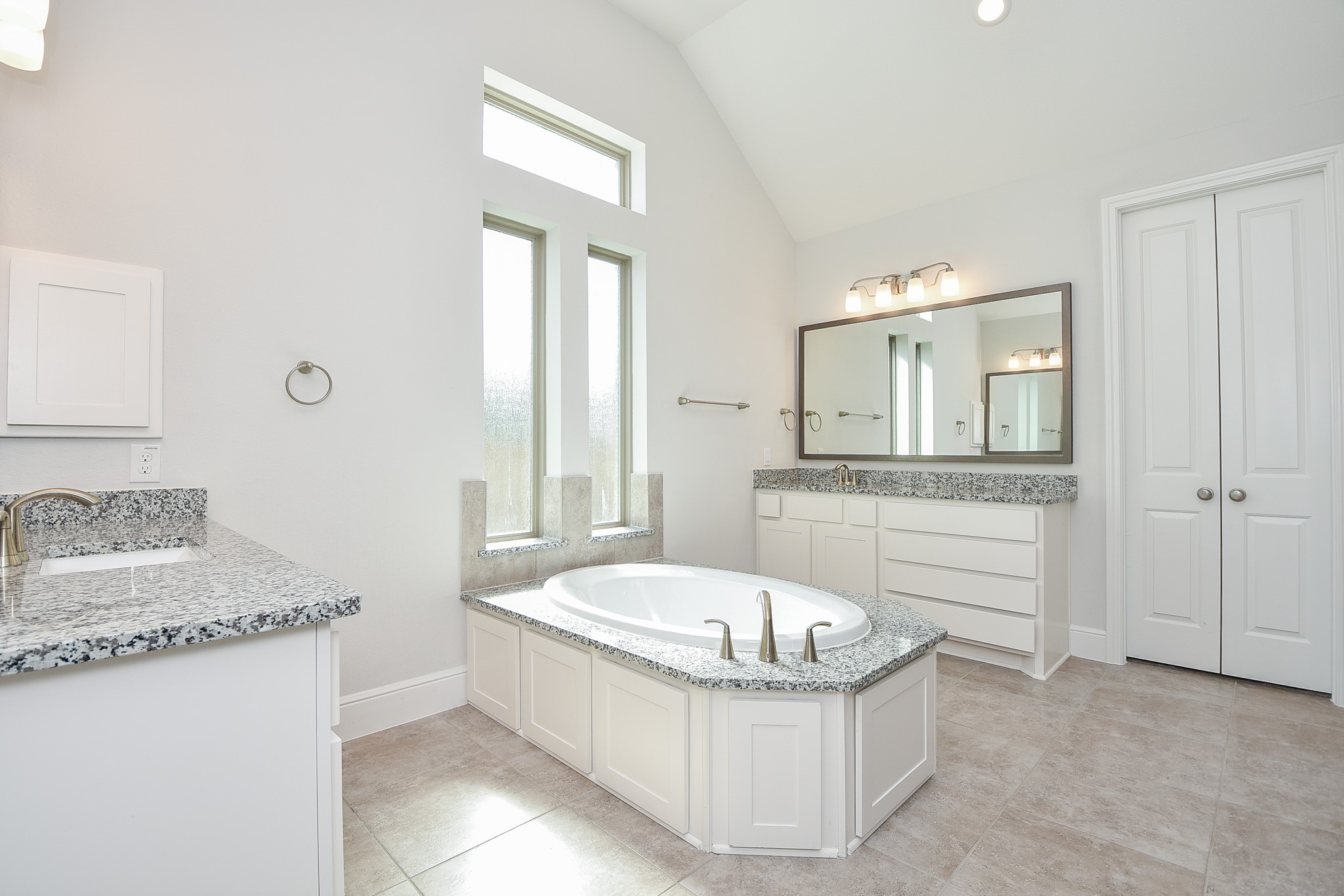 1802 Mariner Point Lane Property Photo 32