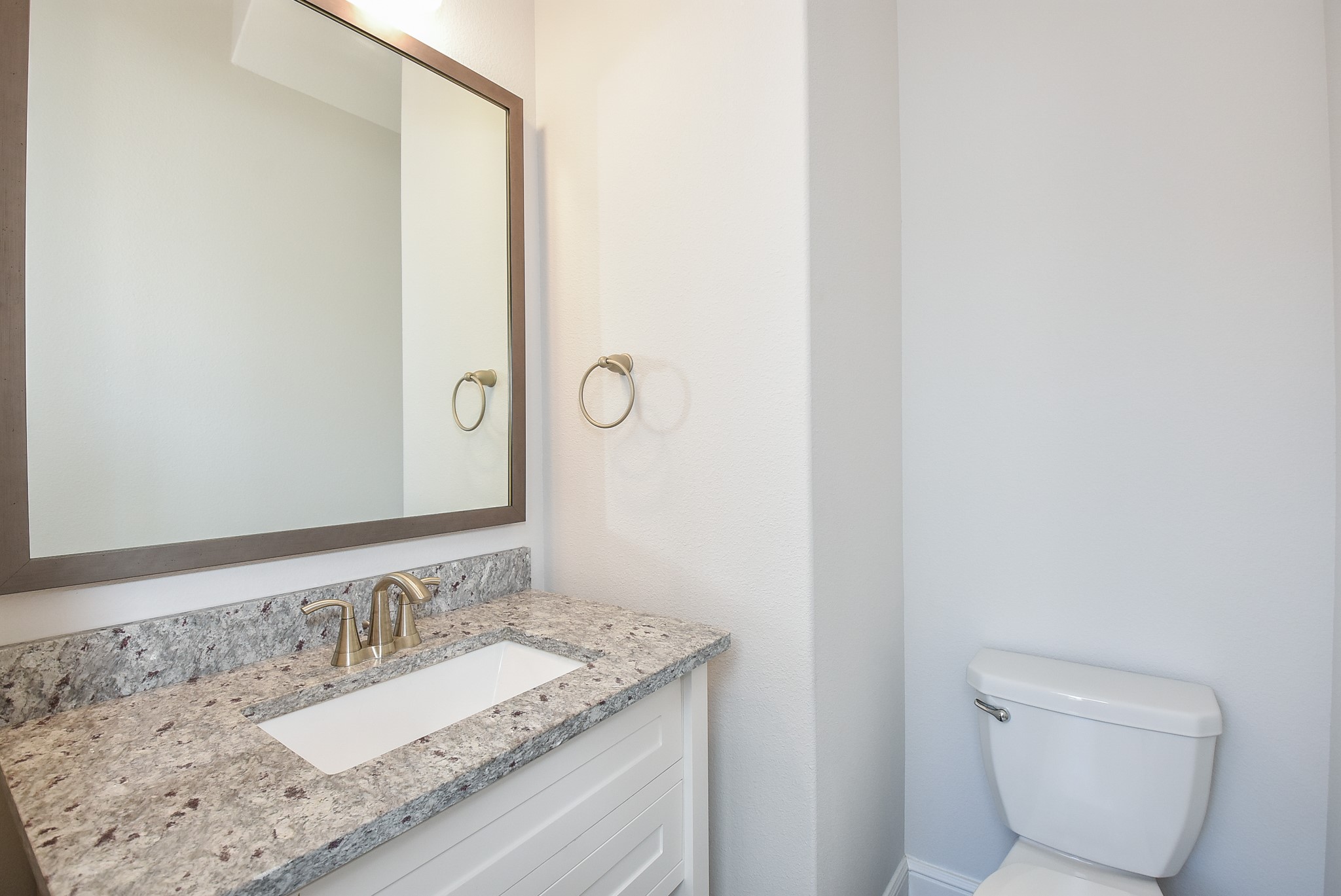 1802 Mariner Point Lane Property Photo 40