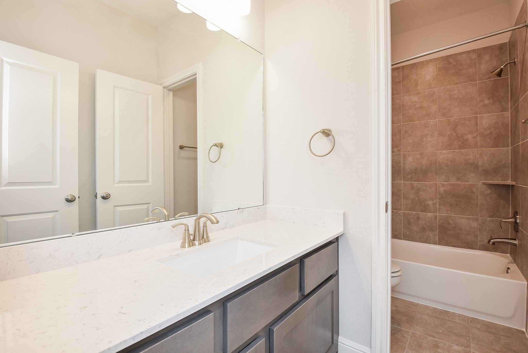 1802 Mariner Point Lane Property Photo 41