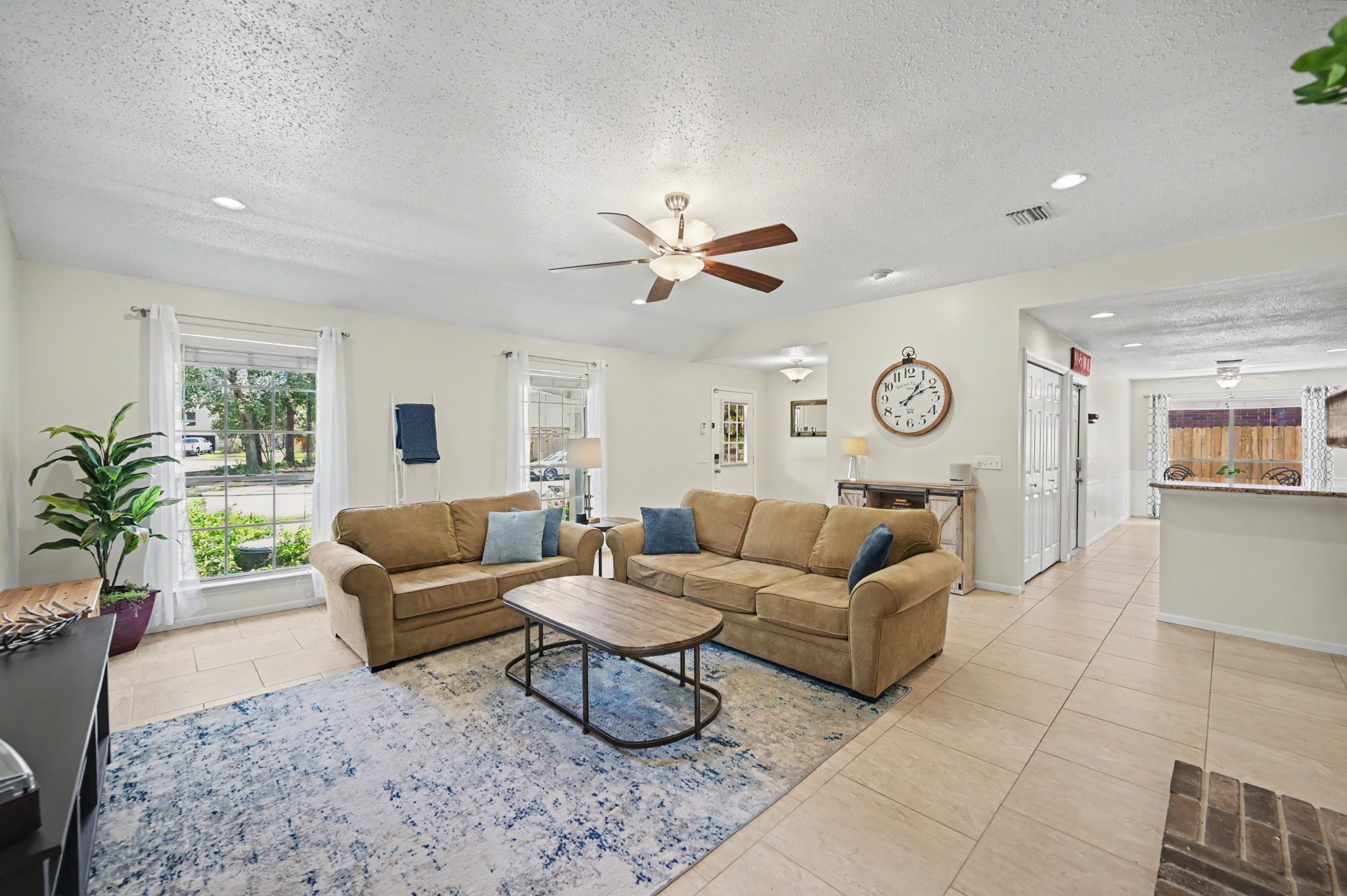 17019 Fordingbridge Drive Property Photo 6