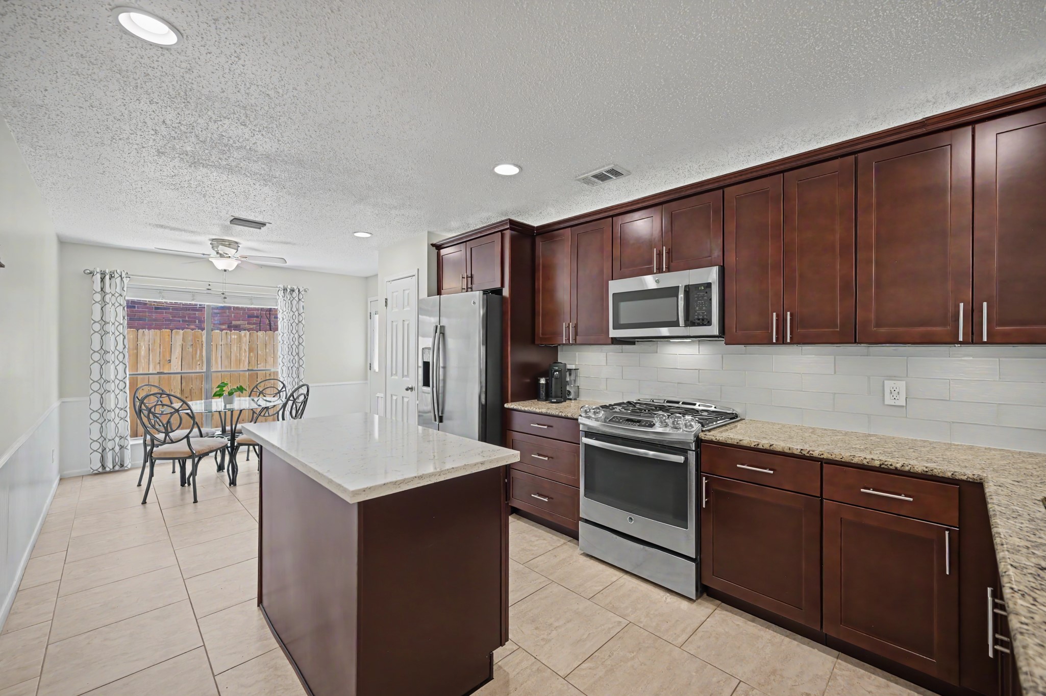 17019 Fordingbridge Drive Property Photo 10
