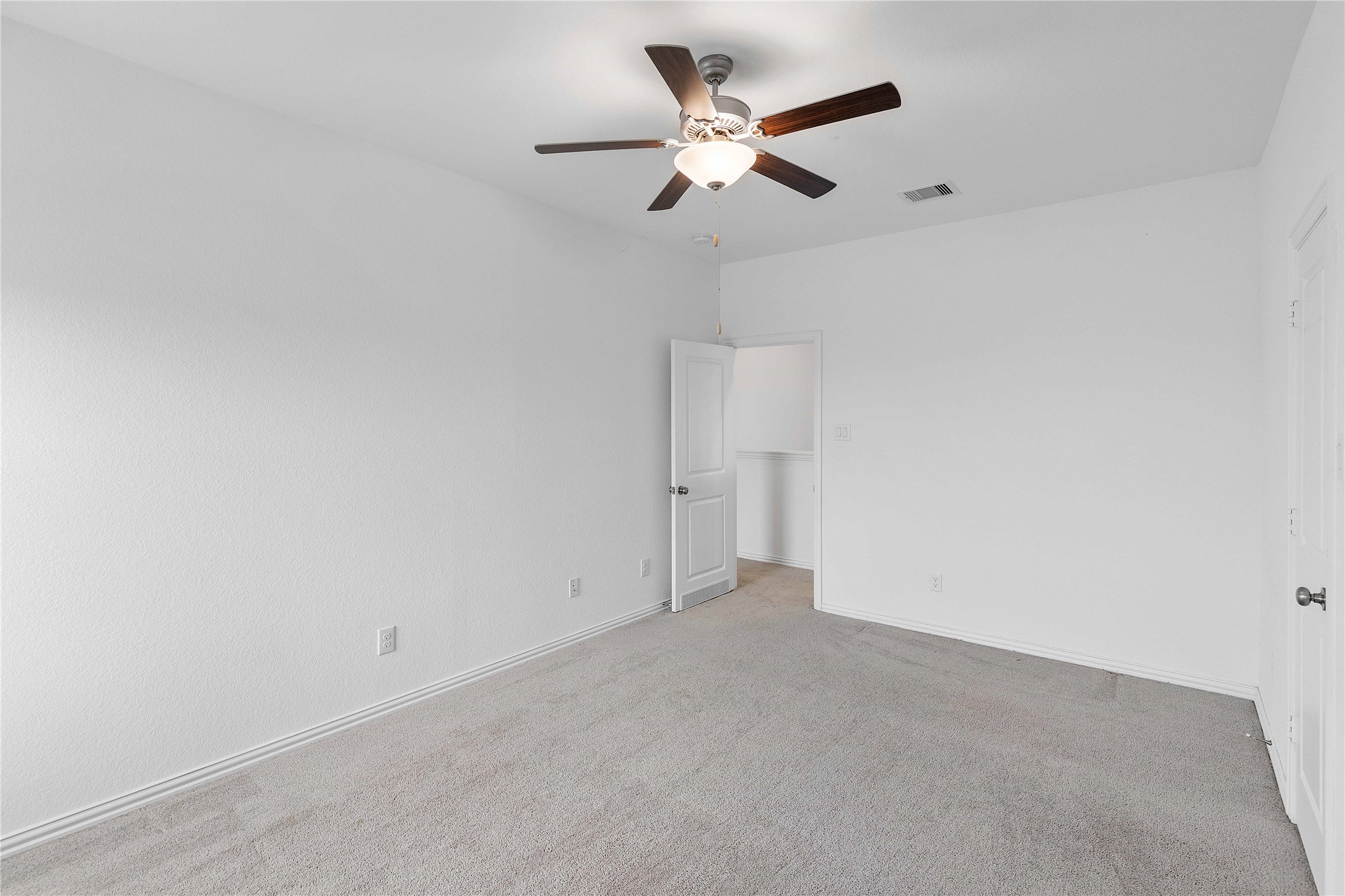 9818 Colonial Downs Drive Property Photo 22